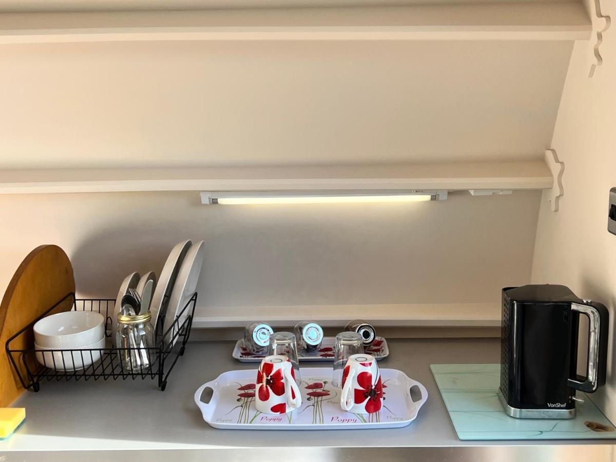 Hotel Stonehenge Campsite & Glamping à Berwick St James Extérieur photo