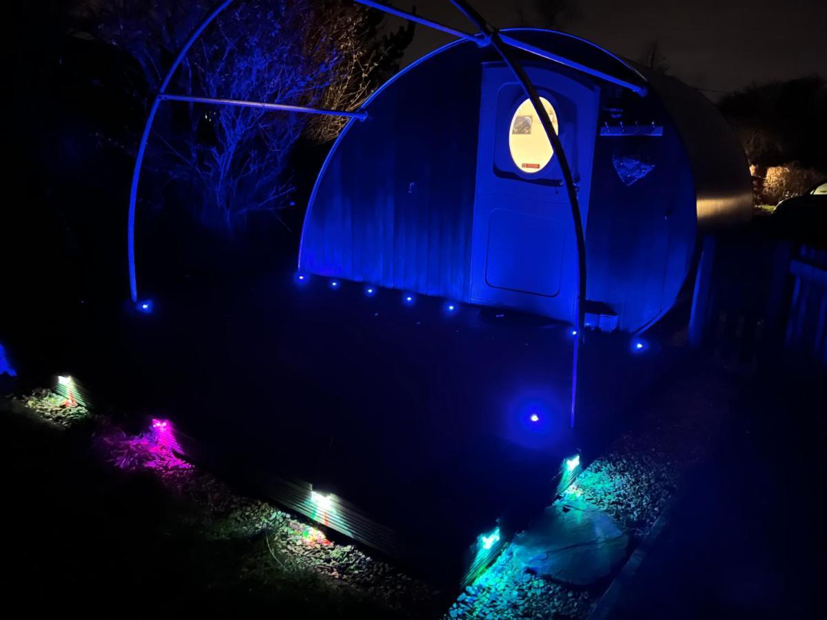Hotel Stonehenge Campsite & Glamping à Berwick St James Extérieur photo